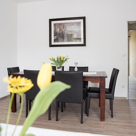 Altes Forsthaus Bed & Breakfast Мандершайд Екстериор снимка