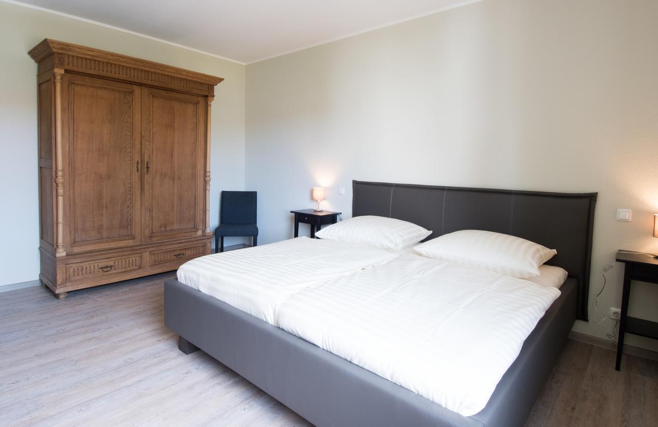 Altes Forsthaus Bed & Breakfast Мандершайд Екстериор снимка